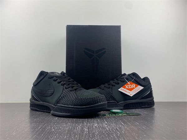 Nike Kobe 4 Protro “Black Mamba”
