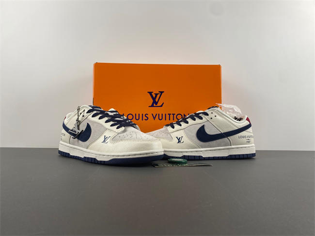 SB Dunk Low  FC1688-134